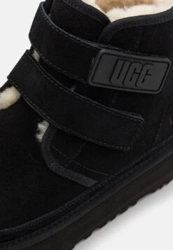 Ugg Neumel Platform Unisex - Classic Ankle Boots - Black -Shein Fashion Store 01b111a1822d4468a2ce057caabcbf04