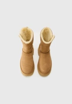 Ugg NEW HEIGHTS CUFF - Winter Boots - Chestnut -Shein Fashion Store 097d908df7f7437e8330db1b3735c97f