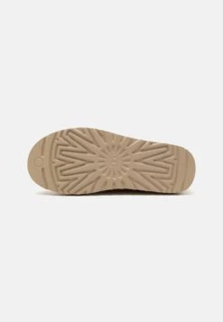 Ugg TASMAN CRAFTED REGENERATE UNISEX - Slip-ons - Sand -Shein Fashion Store 110c61d527a7490d90a451805a259f12