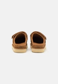 Ugg Goldenstar - Slippers -Shein Fashion Store 11c8ffe1b72144618c38b4ee2643fe11