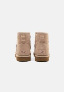 Ugg CLASSIC MINI II - Winter Boots - Sand -Shein Fashion Store 19f17d2a97044260b421e6d45d279ed8