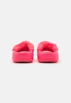 Ugg Foamo Slide - Slippers - Super Coral 9 Ugg Foamo Slide - Slippers - Super Coral -Shein Fashion Store 1adc94b00ae24fbfb95df5a81c36d408