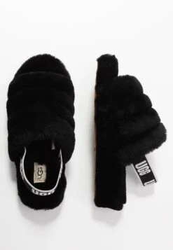 Ugg Fluff Yeah Slide - Platform Sandals -Shein Fashion Store 1efe3eb0aec84598baca154f0bf46129
