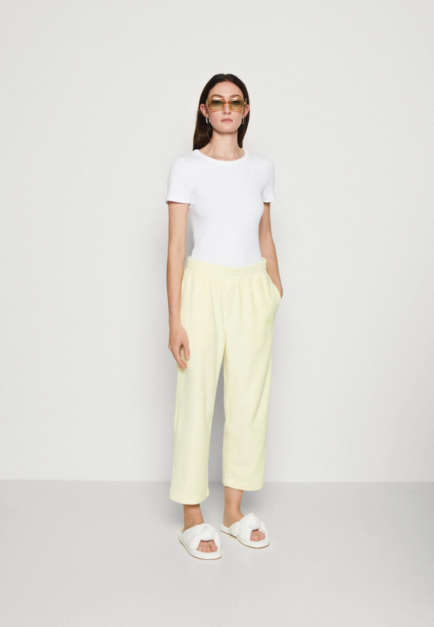 Ugg Rosalinda Wide Leg Pant - Tracksuit Bottoms - Honeycomb 2 Ugg Rosalinda Wide Leg Pant - Tracksuit Bottoms - Honeycomb - Image 2