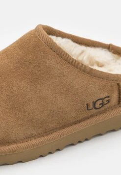 Ugg CLASSIC SLIP ON UNISEX - Slippers - Chestnut 13 Ugg CLASSIC SLIP ON UNISEX - Slippers - Chestnut -Shein Fashion Store 280a91ff90904efc90f2cde196e34e0b