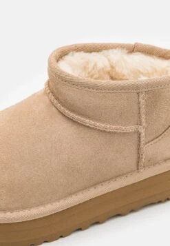 Ugg CLASSIC ULTRA MINI UNISEX - Classic Ankle Boots - Sand -Shein Fashion Store 29d5e79360ec492e800fb3a196ec18b0