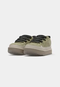 Ugg LOWMEL - Skate Shoes - Muted Brass/putty 15 Ugg LOWMEL - Skate Shoes - Muted Brass/putty -Shein Fashion Store 30a424989eaf4535a192543c6bb9683e