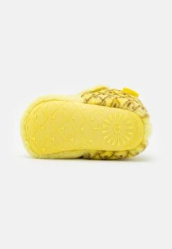 Ugg Bixbee Pineapple Stuffie Unisex - First Shoes - Pineapple -Shein Fashion Store 3494f03de73b4b1392eadc3fd6dba148