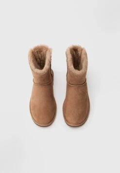 Ugg MINI BAILEY BOW II - Winter Boots - Rocky Oak -Shein Fashion Store 36a4164d6c3449828230fea2d0e02e4c