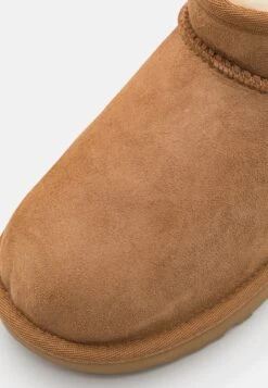 Ugg Classic Ultra Mini Unisex - Classic Ankle Boots - Chestnut -Shein Fashion Store 392efe763f574c4f9b36681aff8f7ea0