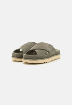 Ugg GoldenstarCross Slide - Mules - Moss Green -Shein Fashion Store 3a6ebc5f3c6b4efdb12138daafd1a33b