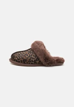 Ugg SCUFFETTE CASPIAN - Slippers - Burnt Cedar
