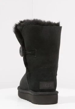 Ugg Bailey Button Ii - Classic Ankle Boots - Black -Shein Fashion Store 40445c74dd2545389d6c6e60d5f54c45