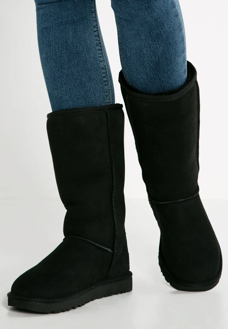 Ugg Classic Ii - Boots - Black 1 Ugg Classic Ii - Boots - Black