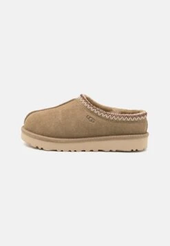 Ugg TASMAN - Slippers - Sand/dark Cherry -Shein Fashion Store 4a280d19e6a44b608252707a6a7f04e1