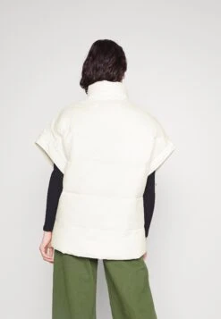 Ugg Sydnee Reversible Puffer Vest - Waistcoat - Nimbus/Antique -Shein Fashion Store 4f6e3cd8aeac4b69891772450c534fce