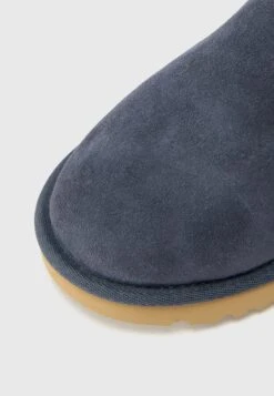 Ugg CLASSIC MINI II - Winter Boots - Dark Indigo -Shein Fashion Store 52b64147b81b43b4bd62642a98703468
