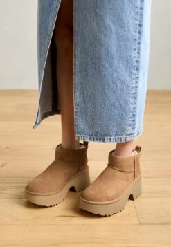 Ugg CLASSIC ULTRA MINI - Ankle Boots - Hickory -Shein Fashion Store 53c5e70a835b4550a1438616b3bca9a2