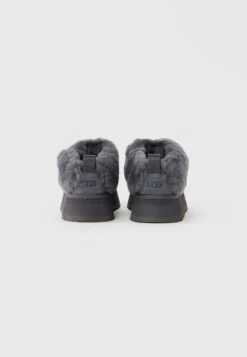 Ugg TAZZELLE - Winter Boots - Obsidian 18 Ugg TAZZELLE - Winter Boots - Obsidian -Shein Fashion Store 571f2f4838714ed496af8cb4d31207aa