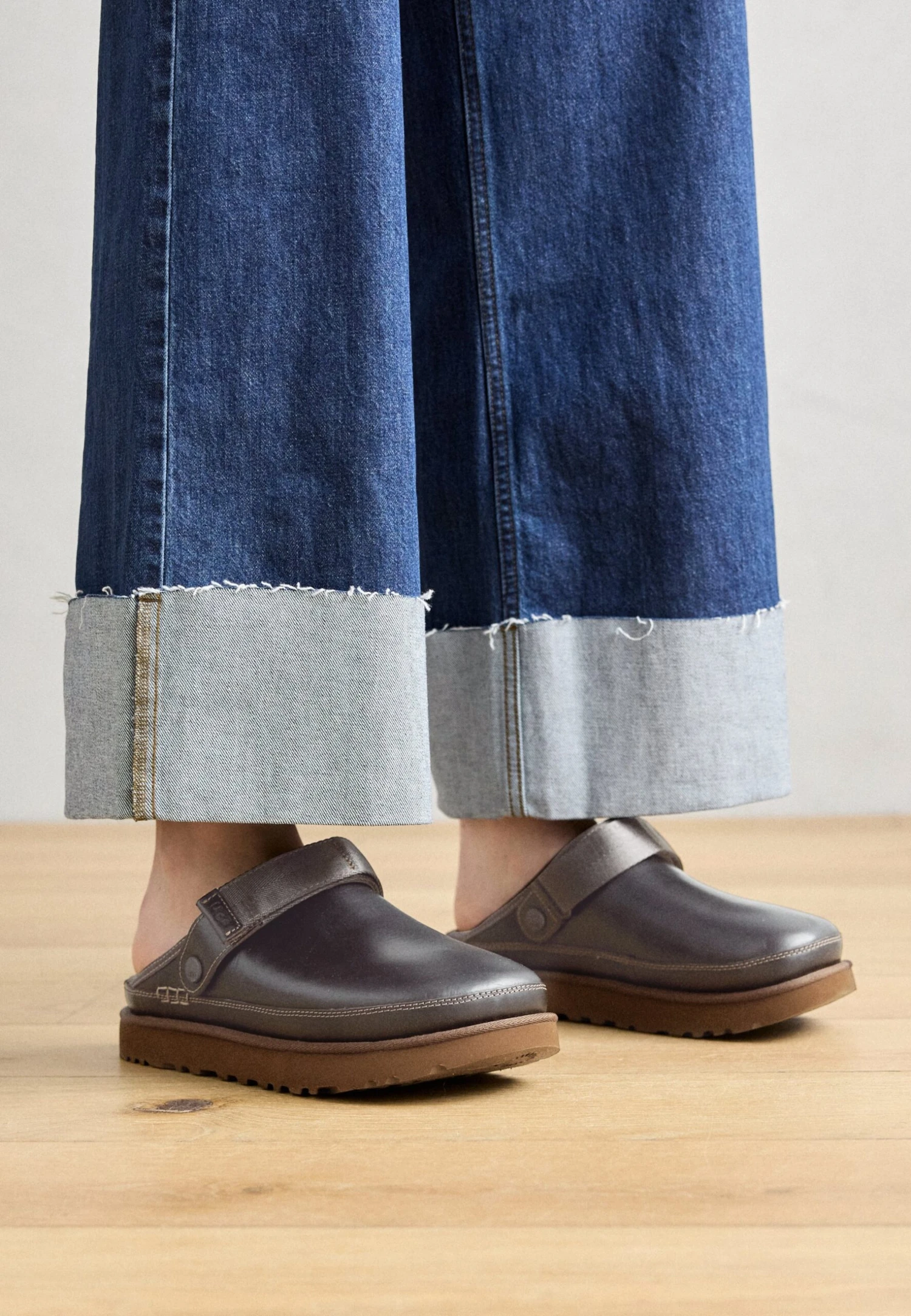 Ugg GOLDENSTAR - Clogs - Ironwood 2 Ugg GOLDENSTAR - Clogs - Ironwood - Image 2