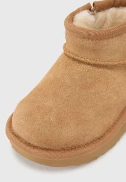 Ugg CLASSIC DAZZLE - Winter Boots - Chestnut 12 Ugg CLASSIC DAZZLE - Winter Boots - Chestnut -Shein Fashion Store 5c640a1f67da4def937136de714d9322