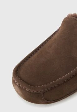 Ugg ASCOT - Slippers - Dusted Cocoa -Shein Fashion Store 5eb5aa60aad2488aaebd3500c2aaca2b