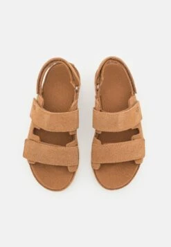 Ugg Goldenstar Slingback Unisex - Sandals - Chestnut -Shein Fashion Store 699ab5bf177c445fa9c5e87397844e99