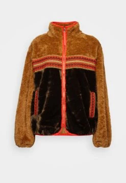 Ugg Marlene Sherpa Braid - Summer Jacket -Shein Fashion Store 6b9cc2a4f61e4f0eb20a5ec77fa42e96