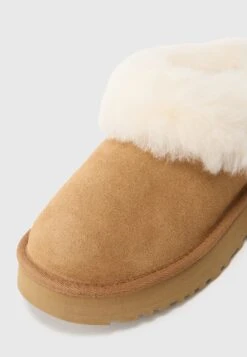 Ugg TAZZELLE UNISEX - Slippers - Chestnut -Shein Fashion Store 6bfdf7fc819b4511b9946594dc3105c8