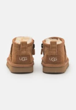 Ugg CLASSIC ULTRA MINI UNISEX - Classic Ankle Boots - Chestnut -Shein Fashion Store 6dec04fd8fd841b4a3b14a1a93eb6b22