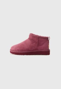 Ugg CLASSIC ULTRA MINI - Winter Boots - Burnt Magenta​