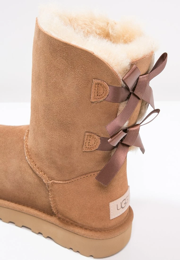 Ugg Bailey Bow - Classic Ankle Boots - Chestnut 6 Ugg Bailey Bow - Classic Ankle Boots - Chestnut - Image 6
