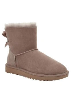 Ugg Mini Bailey Bow - Classic Ankle Boots - Caramel -Shein Fashion Store 75603491636f43c6a1a464d94cedd14c