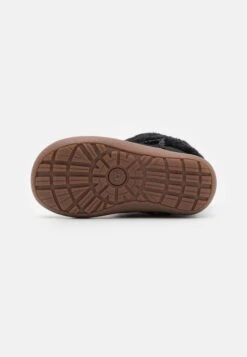 Ugg SAMMEE UNISEX - Baby Shoes - Black -Shein Fashion Store 761105d549d9416bb9da992b4f913b4f