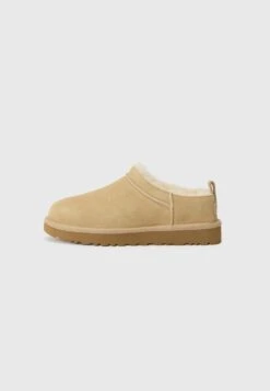 Ugg CLASSIC MICRO UNISEX - Slippers - Rocky Oak 19 Ugg CLASSIC MICRO UNISEX - Slippers - Rocky Oak -Shein Fashion Store 78399eedacde424dbead1465fdbb2688 2