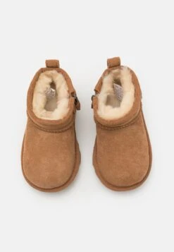 Ugg CLASSIC ULTRA MINI UNISEX - Classic Ankle Boots - Chestnut -Shein Fashion Store 7ae3f9ee71ac4c66bdaa4455011a5185
