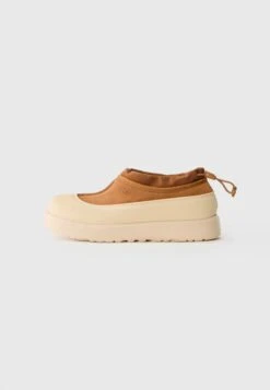 Ugg TASMAN UNISEX - Slip-ons - Chestnut/whitecap