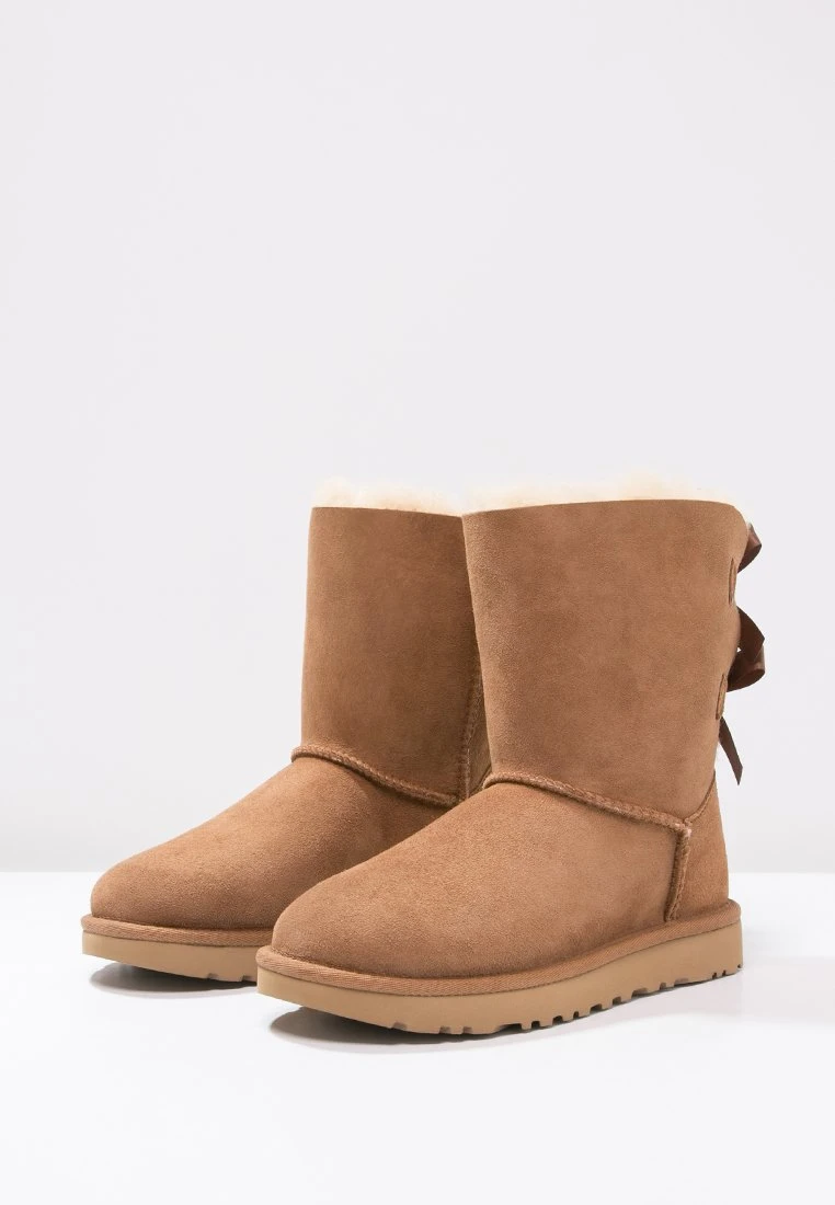 Ugg Bailey Bow - Classic Ankle Boots - Chestnut 3 Ugg Bailey Bow - Classic Ankle Boots - Chestnut - Image 3
