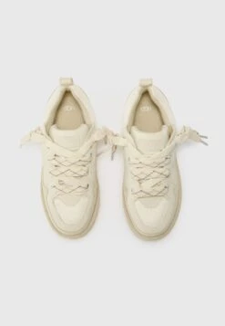 Ugg LOWMEL - Trainers - Jasmine -Shein Fashion Store 8440a989c06e477e8c4ee10486f0cda8