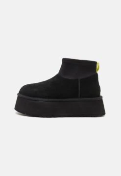 Ugg CLASSIC MINI DIPPER - Platform Ankle Boots - Black