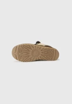 Ugg LOWMEL - Trainers - Burnt Olive/mustard Seed -Shein Fashion Store 8d8907c14d9d4fdeb8abb3950f1db296