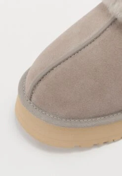 Ugg DISQUETTE - Slippers - Grey -Shein Fashion Store 8ef63425be0048b18861b80b1371e1ba