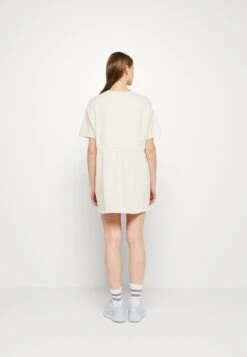 Ugg Anisha Dress - Day Dress -Shein Fashion Store 990f49ae49024929ad63af31f909fdc2