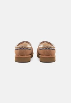 Ugg TASMAN II - Slippers - Chestnut 14 Ugg TASMAN II - Slippers - Chestnut -Shein Fashion Store 9c5c960e14b845e280040c6186faa3f9
