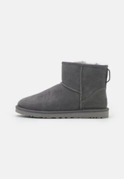 Ugg Classic Mini - Classic Ankle Boots - Dark Grey