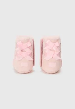Ugg BAILEY - First Shoes - Ribbon Candy -Shein Fashion Store 9d60c1e8e1ad47edaa9338b5acece4fb