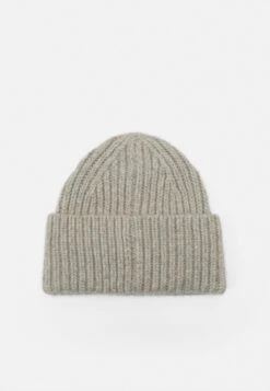 Ugg Chunky Set - Scarf - Light Grey -Shein Fashion Store a462ae2b11ae412f82a4171f9407a666