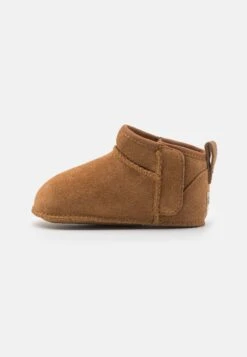 Ugg BABY CLASSIC ULTRA MINI UNISEX - First Shoes - Chestnut