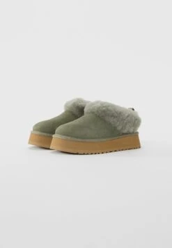 Ugg TAZZELLE - Winter Boots - Moss Green -Shein Fashion Store a7ff26d327c7427790ac8c98575446e4