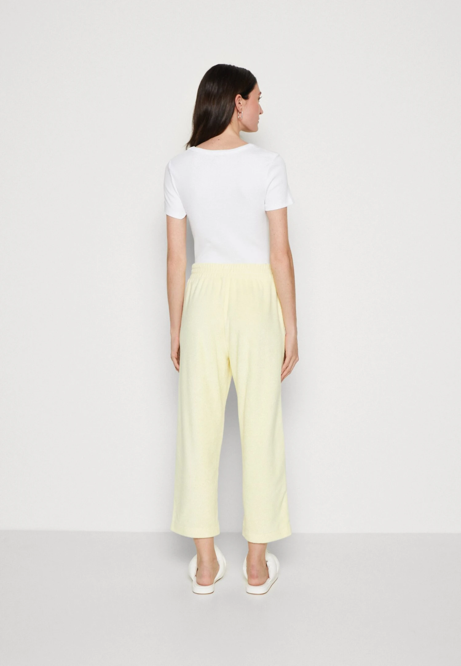 Ugg Rosalinda Wide Leg Pant - Tracksuit Bottoms - Honeycomb 3 Ugg Rosalinda Wide Leg Pant - Tracksuit Bottoms - Honeycomb - Image 3